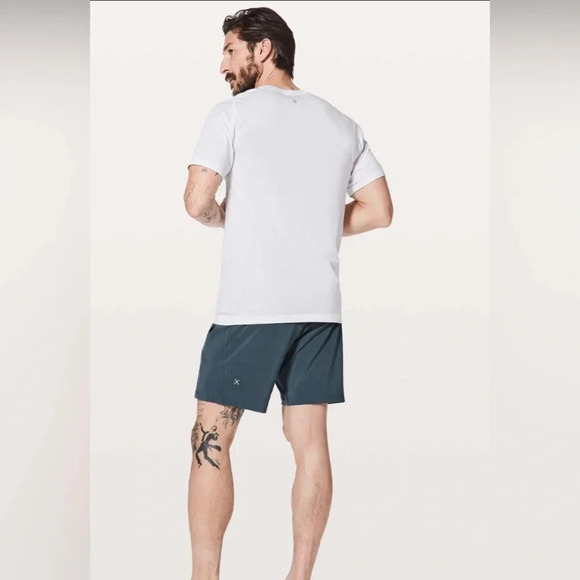 Lululemon T.H.E. Short Linerless 7"
Iron Blue - Picture 2 of 8